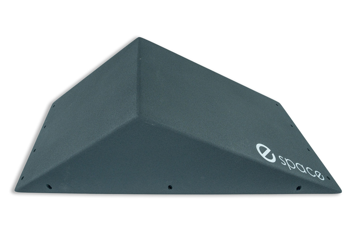 volume escalade espace wooden cube 2