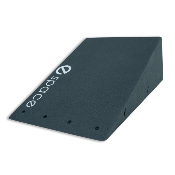 volume escalade espace wooden cube 5